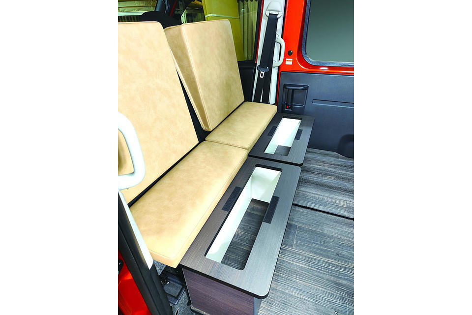 F-BOX BASE（アトレー）の商品画像00